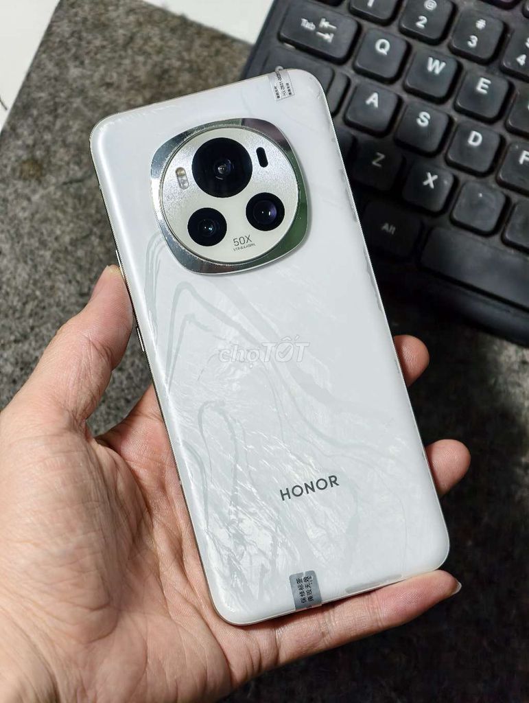 Honor Magic6 12.256GB full cn Snap8gen3 cam tốt. Mua bán Điện thoại tại Thành phố Thủ Dầu Một Bình Dương được đăng bởi XUÂN TUYỀN hình 1