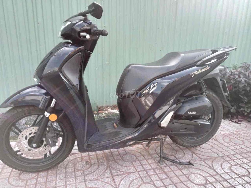 Honda SH 125/2018/CBS/Xe đẹp.BSTP.Giá tốt cho ACE