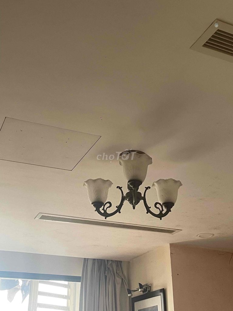 Đèn chùm. Mua bán Đèn tại Quận Thanh Xuân Hà Nội được đăng bởi Nguyễn Thị Phương hình 1