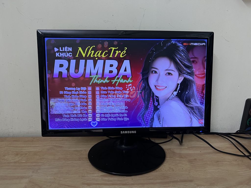 Màn hình Samsung 19 inch có giá r.ẻ/. Mua bán Phụ kiện (Màn hình, Chuột...) tại Quận Tây Hồ Hà Nội được đăng bởi MayTinhGiaReHaNoi hình 1