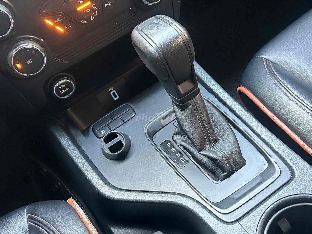 Ford Ranger XLS 2.2AT 4x2 sx 2021 màu đen đẹp. Mua bán Ô tô tại Quận Cầu Giấy Hà Nội được đăng bởi Cao Quý hình 11