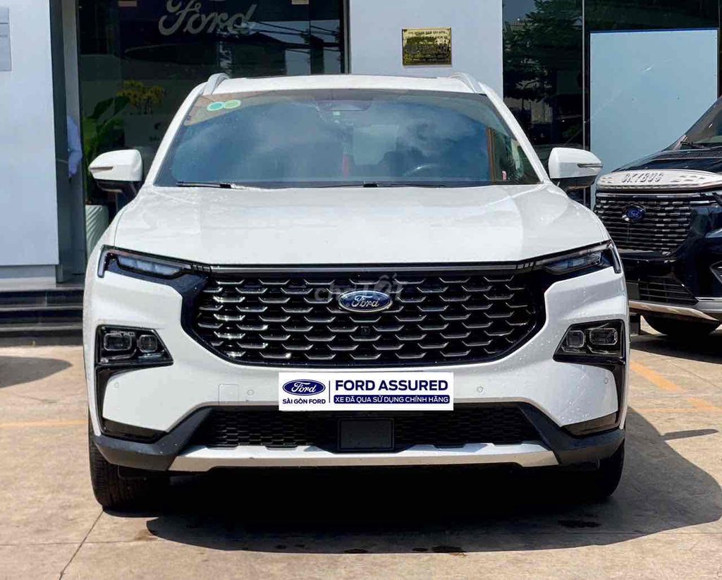 Ford Territory Titanium 2023 - 18.800km như xe mới