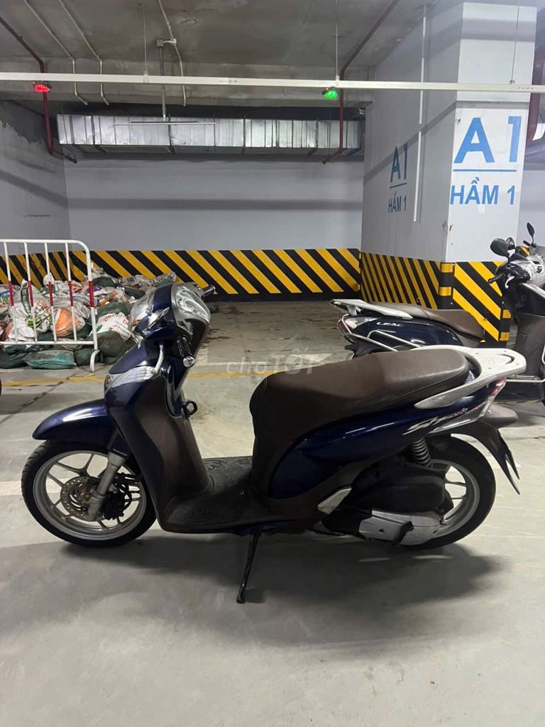 Thanh lý xe khu vực Cầu Giấy(có thương lượng). Mua bán Xe máy tại Quận Cầu Giấy Hà Nội được đăng bởi Hải Long hình 3