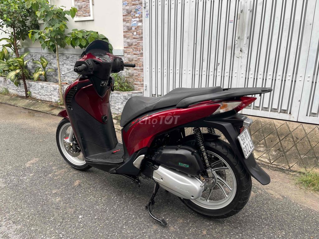 SH 150i 2014 bstp 9chủ máy zin bao im xe cực đẹp. Mua bán Xe máy tại Quận Bình Tân Tp Hồ Chí Minh được đăng bởi Huy hình 4