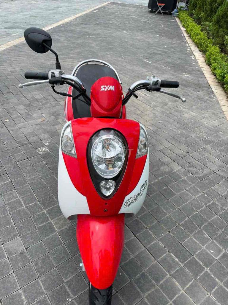 Thanh lý sym Elit 50cc phù hợp với học sinh. Mua bán Xe máy tại Quận Bắc Từ Liêm Hà Nội được đăng bởi Hữu Nhuận hình 4