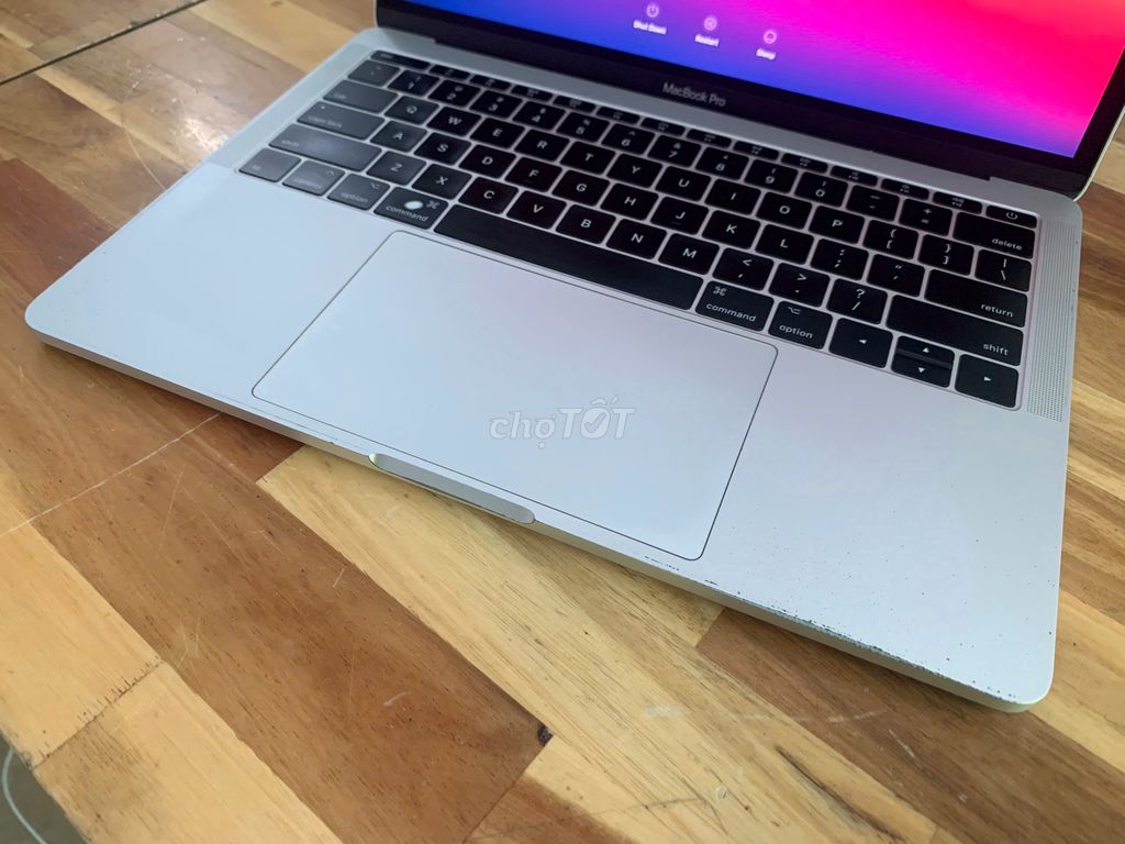 Macbook Pro 13 inch 2017  Core I5 8GB 256GB màn 2k