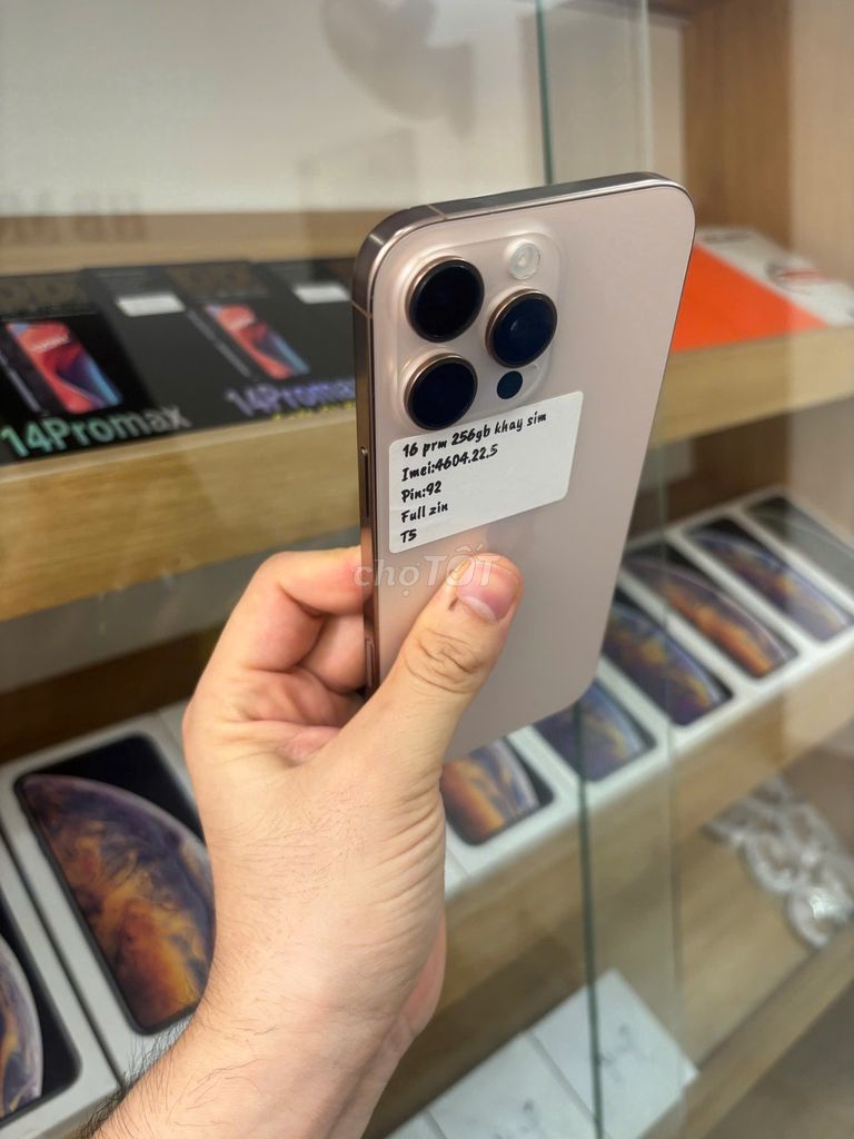 iPhone 16 Pro Max 256GB full zin khay sim  . Mua bán Điện thoại tại Quận Bắc Từ Liêm Hà Nội được đăng bởi Cửa hàng Bính Táo hình 1