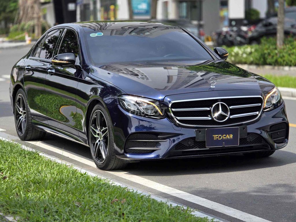Mercedes Benz E300 AMG - 22.222 Km. Mua bán Ô tô tại Quận Bình Tân Tp Hồ Chí Minh được đăng bởi Lê Minh Quý hình 2