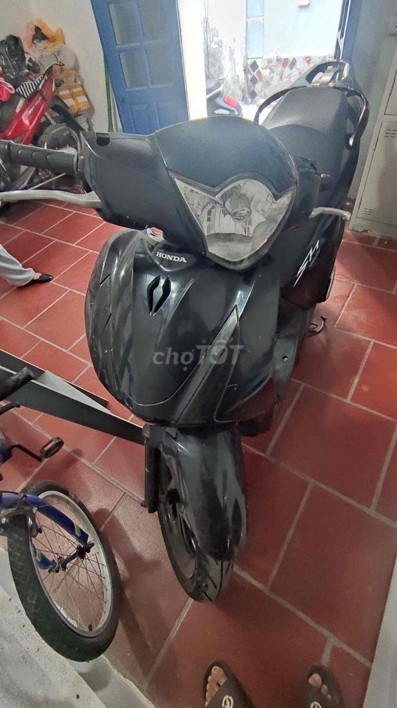 Sh 150 đen. Mua bán Xe máy tại Huyện Thanh Trì Hà Nội được đăng bởi iker do hình 2