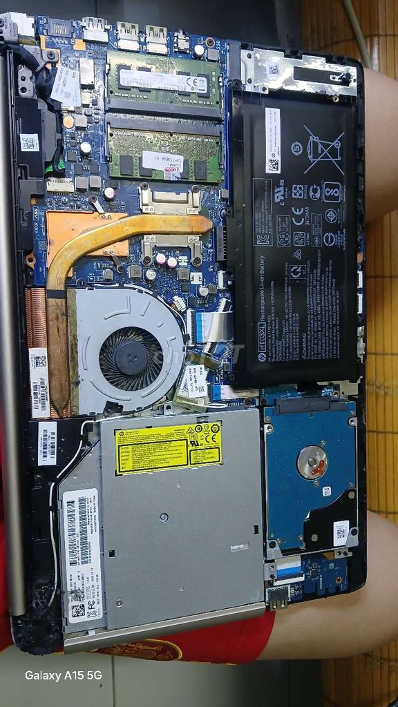 bán xác sống HP 15-da0037TX