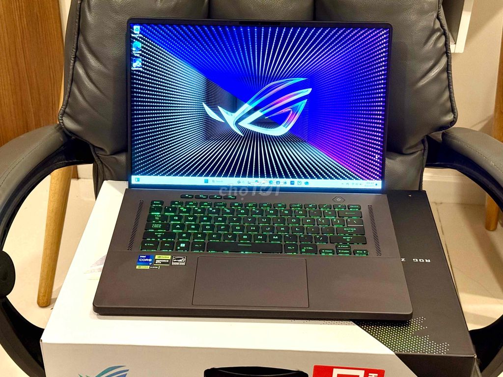 ROG Zephyrus G16 i7 13620H RTX 3070 32G 512G FHD