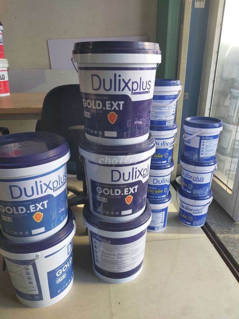 Thanh lý giá rẻ sơn trong nhà 18 màu trắng đục