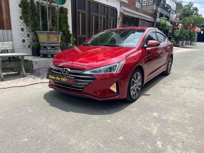 Hyundai Elantra 2019 2.0AT - 82000 km. Mua bán Ô tô tại Quận 12 Tp Hồ Chí Minh được đăng bởi HA