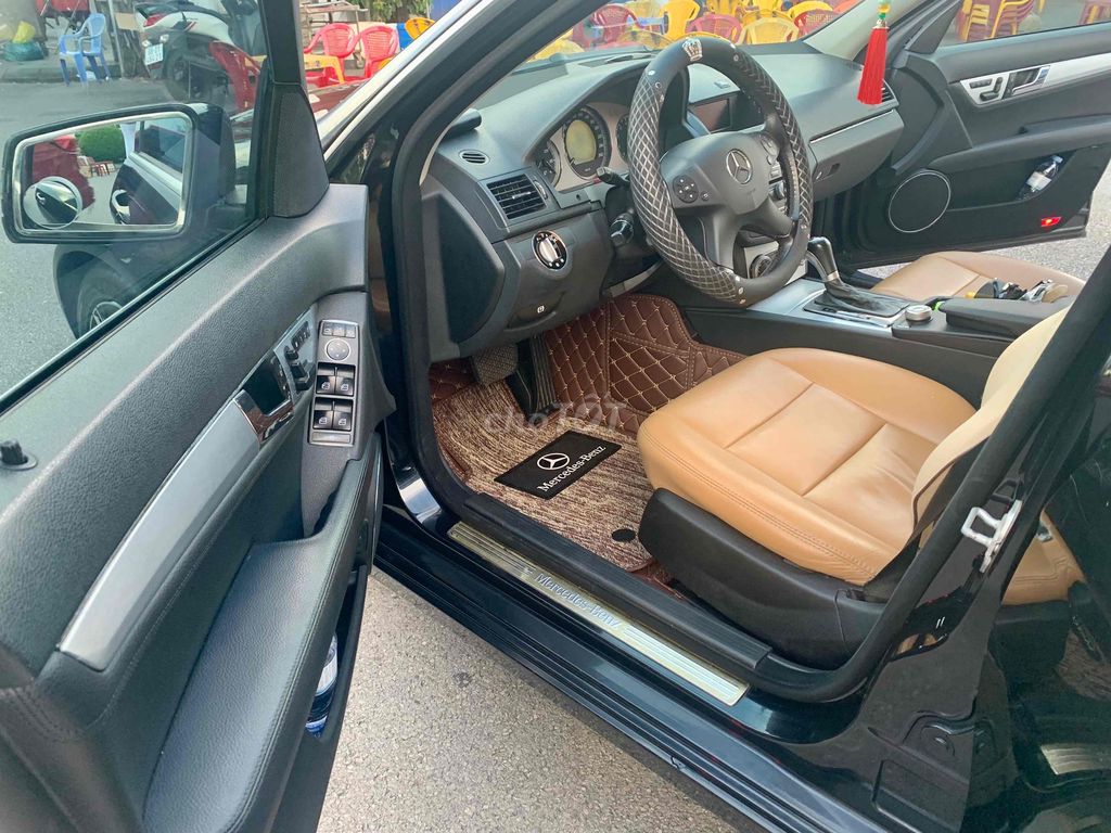 Mercedes C230 xe nhà dùng nâng đời. Mua bán Ô tô tại Quận Ngô Quyền Hải Phòng được đăng bởi Vũ Anh Tuấn hình 3