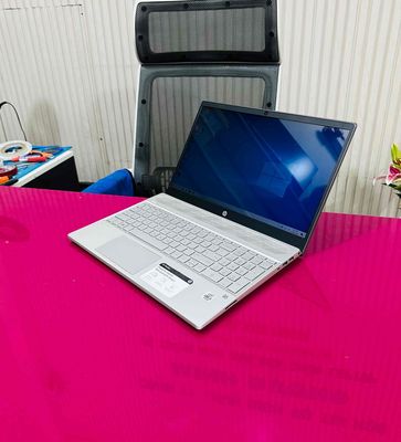 HP Pavilion 15cs I5 1035G1 8G SSD 256G 15.6