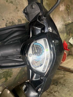 xe yamaha  Exciter  135 xuong ao  nhựt doi 2010. Mua bán Xe máy tại Quận Phú Nhuận Tp Hồ Chí Minh được đăng bởi Huỳnh Thân 