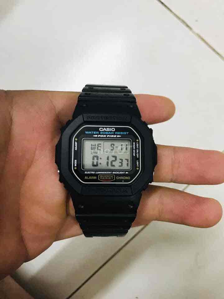 đồng hồ casio gshock dw 5600 E đẹp