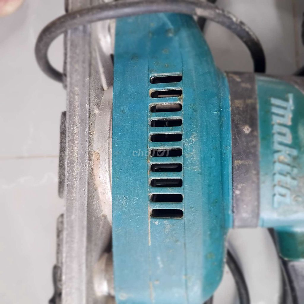 Máy chà nhám Makita Xanh ngọc. Mua bán Đồ chuyên dụng, Giống nuôi trồng tại Thành phố Huế Thừa Thiên Huế được đăng bởi Tý Nguyễn hình 1