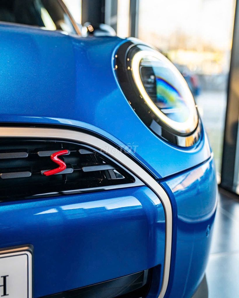 Mini 5 Door 2025 photo 5