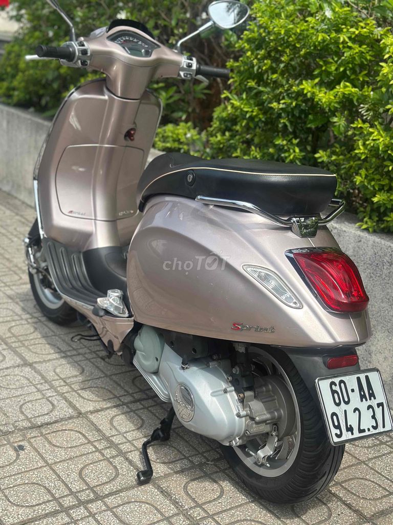 Piaggio Vespa Sprint 125 3Vie 2016 Hồng nâu giá rẻ. Mua bán Xe máy tại Thành phố Thủ Đức Tp Hồ Chí Minh được đăng bởi Xe Máy Sơn Thủ Đức hình 8
