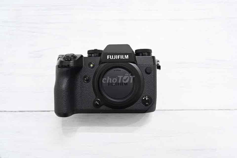 Fuji XH1 đẹp đẽ 3K shot  kèm pin zin sạc for dây z