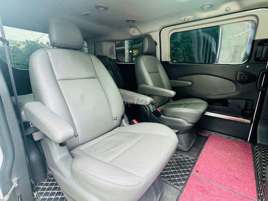 Ford Tourneo Titanium 2019, bảo hành 2026, vay 75%. Mua bán Ô tô tại Quận Tân Phú Tp Hồ Chí Minh được đăng bởi Đức hình 5