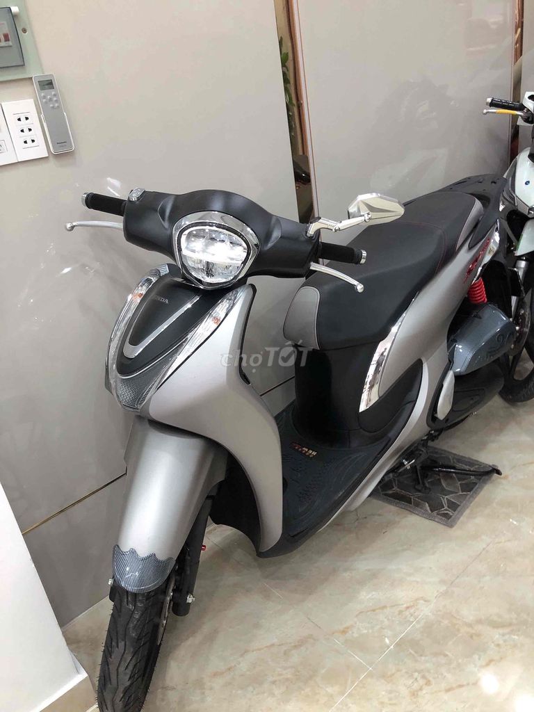 Honda Shmode Fi 125 2025 Xám nhám. Mua bán Xe máy tại Quận 11 Tp Hồ Chí Minh được đăng bởi A. Hoà hình 3