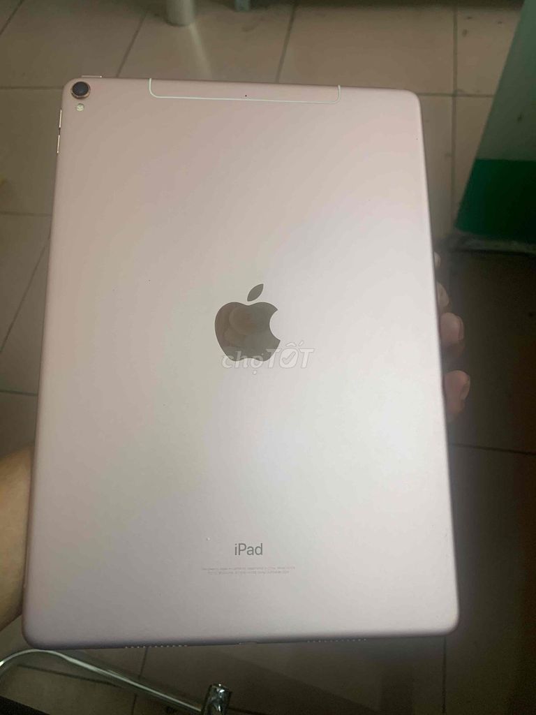 Apple iPad Pro 2017 10.5 inch 64GB Vàng hồng. Mua bán Máy tính bảng tại Thành phố Biên Hòa Đồng Nai được đăng bởi Zin2ND hình 1