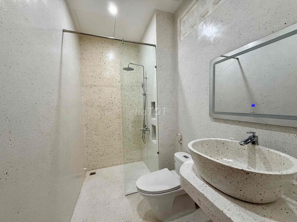Spacious 3-storey family house in Nam Việt Á — photo 11
