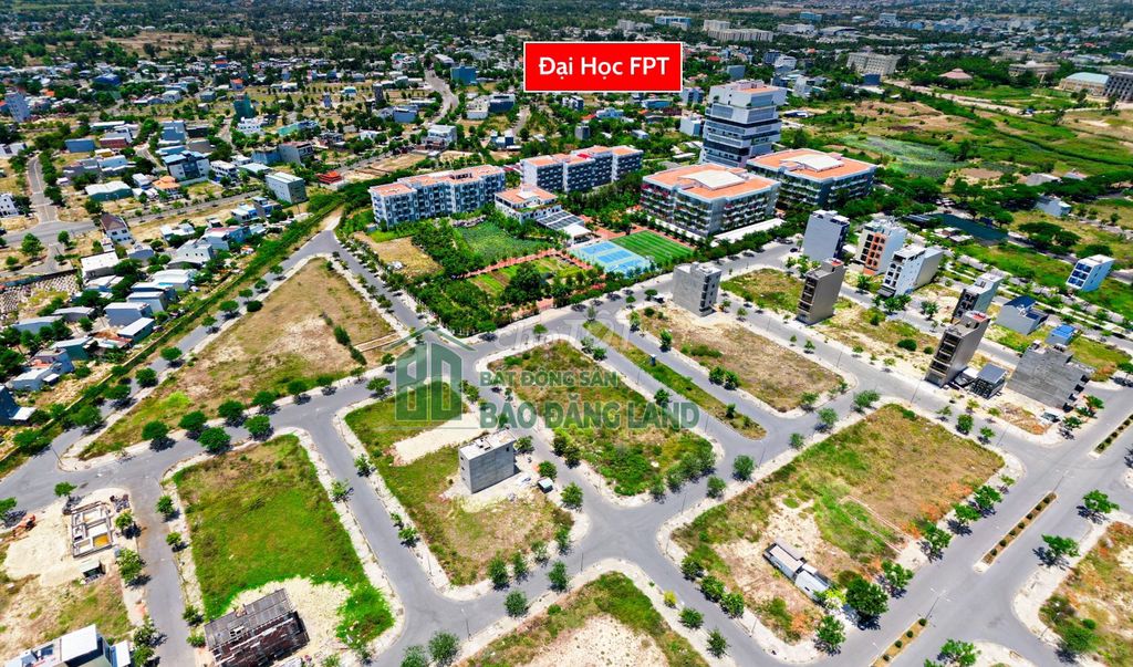 Lô 136m2 – Trục Thông – Sát Đại Học FPT – Giá: 2.95 tỷ