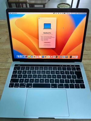 Apple Macbook Pro 2017 i7 16GB/512GB