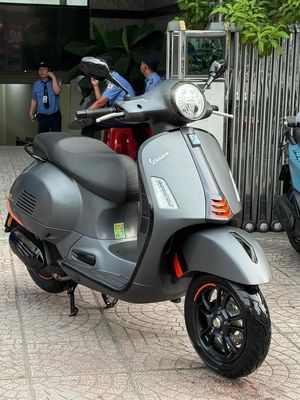Vespa GTS 150 150 6-2025 KeyLess Smartkey TPHCM. Mua bán Xe máy tại Quận Phú Nhuận Tp Hồ Chí Minh được đăng bởi VESPA Piaggio Quốc Vương 