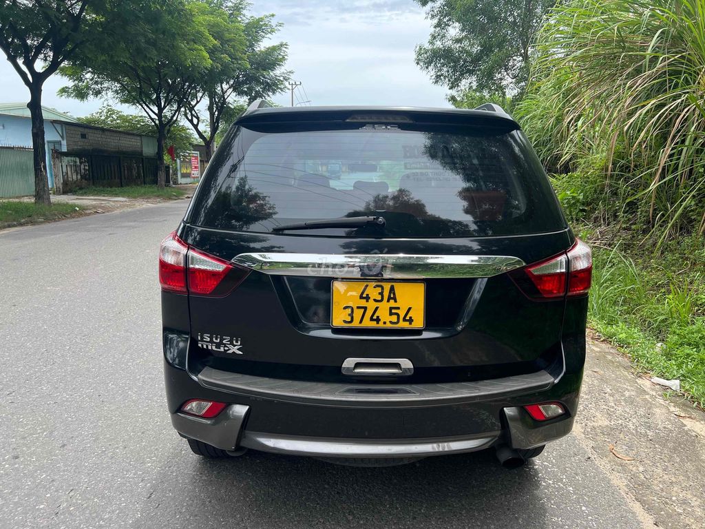 Isuzu Dmax 2016 LS 2.5 MT - 152400 km. Mua bán Ô tô tại Huyện Hòa Vang Đà Nẵng được đăng bởi TRƯỜNG XUÂN hình 5