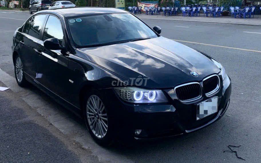 Bán rẻ BMW 330i SPORT 2012 iEdition rất đẹp!. Mua bán Ô tô tại Huyện Bình Chánh Tp Hồ Chí Minh được đăng bởi NGUYỄN LÂM PHÁT hình 12