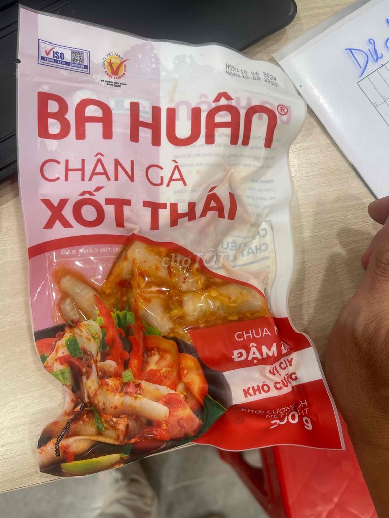 Chân gà xốt thái