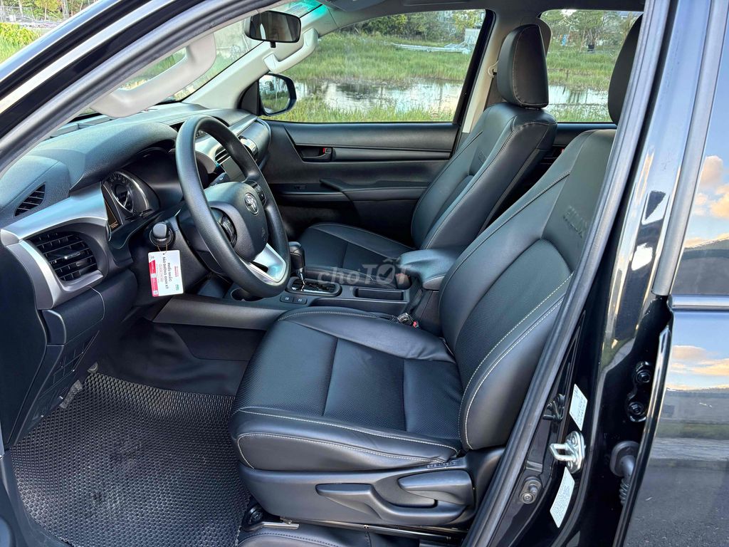 Toyota Hilux 2021 2.4E 4x2 AT - 75000 km. Mua bán Ô tô tại Thành phố Hà Tĩnh Hà Tĩnh được đăng bởi Vĩnh Trung hình 7