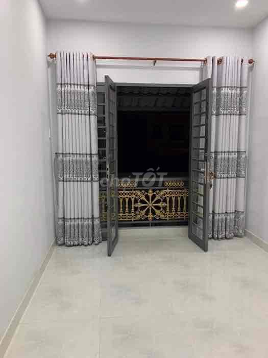 CHDV SÁT MT ĐƯỜNG HOÀNG HOA THÁM, 40M2, 4 TẦNG BTCT, DÒNG TIỀN 17TR