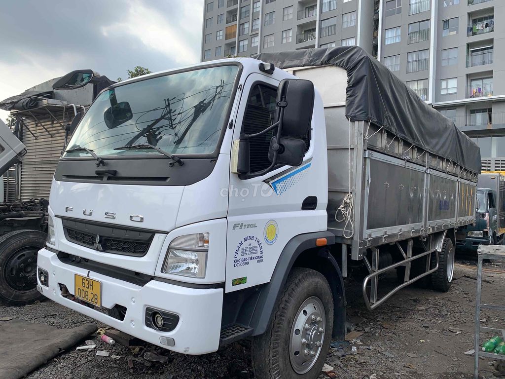 Fuso 8,2t đời 2021 thùng bạt 6,9*2,22*2,1 m mlanh