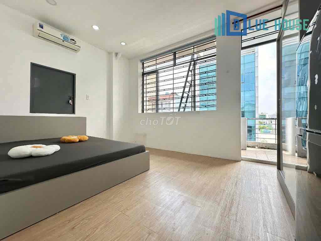 Căn Hộ Studio - 30m2 - Ban Công - full Nội thất - Tân Binhg- Thoáng