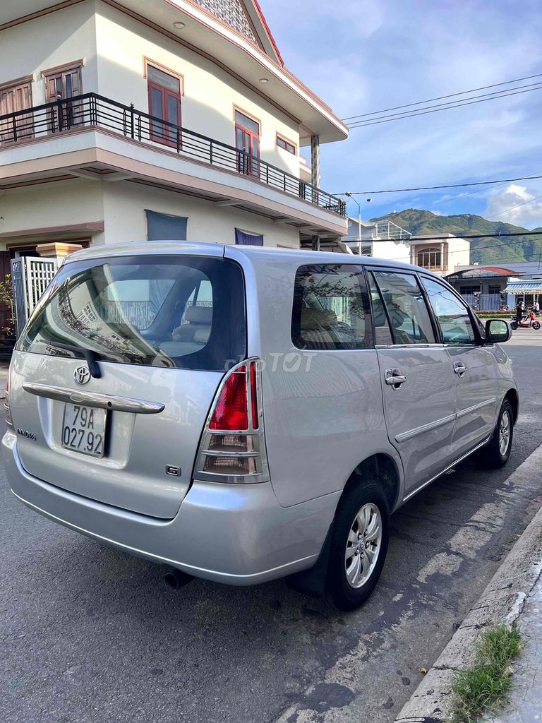 Toyota Innova J 2008 в отличном и чистом состоянии