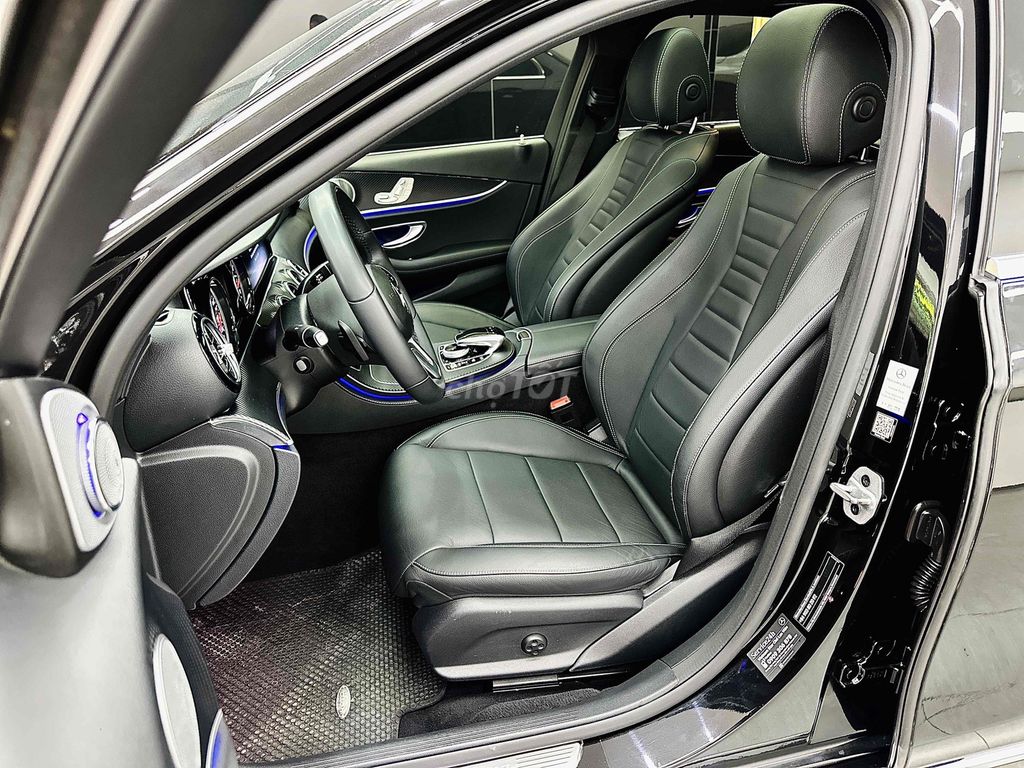 Mercedes-Benz E200 Sport 2019 Đen. Mua bán Ô tô tại Quận 7 Tp Hồ Chí Minh được đăng bởi Hoàng Anh Tuấn hình 4