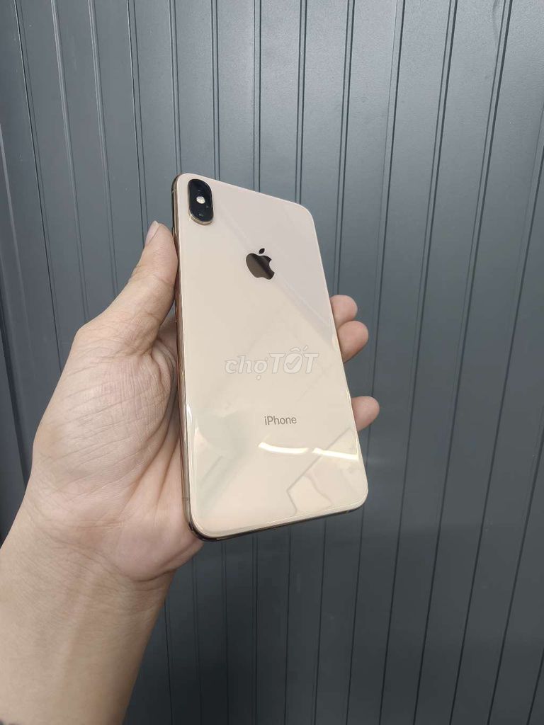iPhone Xs Max 64GB Vàng Màn hình thay. Mua bán Điện thoại tại Quận 6 Tp Hồ Chí Minh được đăng bởi Quốc Huy hình 1