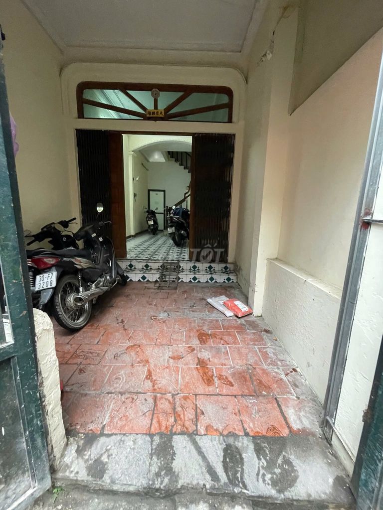 Аренда полностью меблированного номера в хостеле Hoang Mai