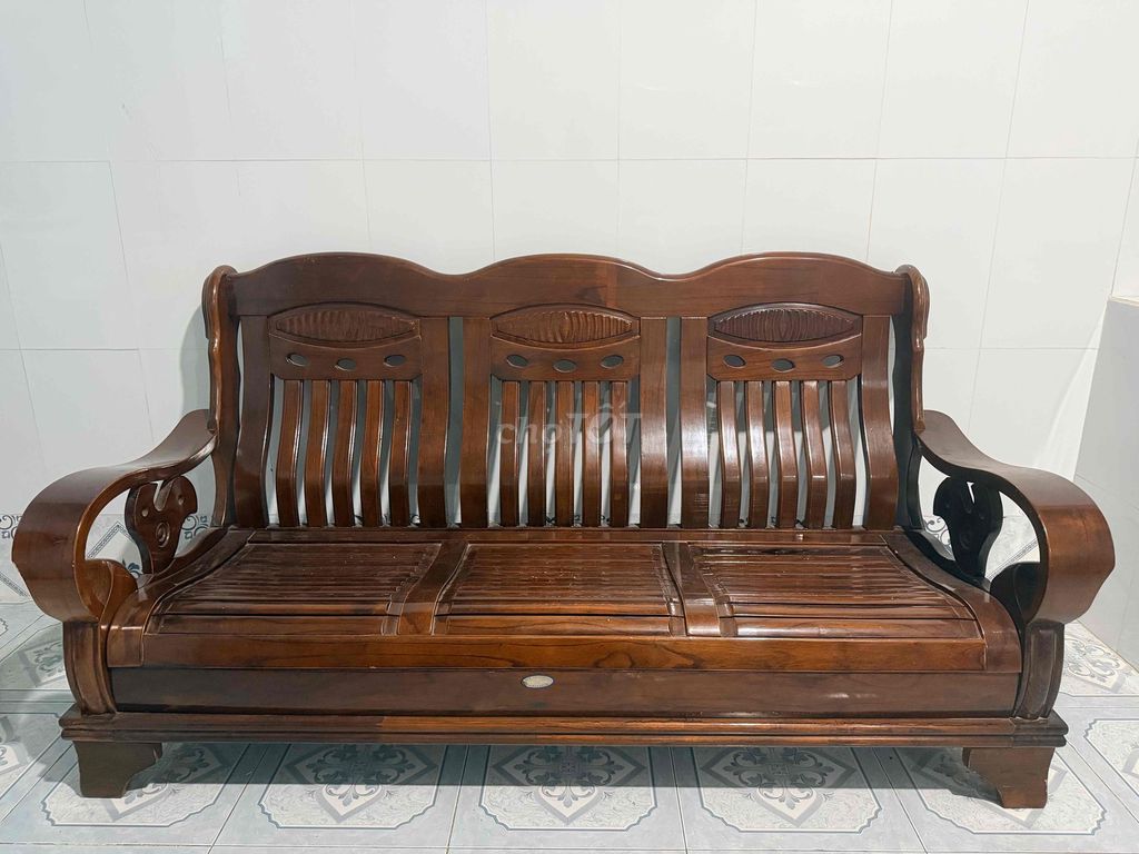 Bộ sofa gỗ tự nhiên màu Nâu. Mua bán Bàn ghế tại Thành phố Bà Rịa Bà Rịa - Vũng Tàu được đăng bởi Mỹ Trang hình 1