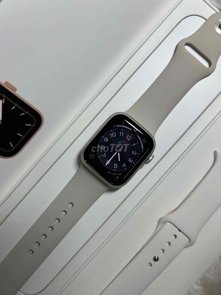 Apple Watch Series 8 41mm Starlight. Mua bán Thiết bị đeo thông minh tại Quận 5 Tp Hồ Chí Minh được đăng bởi A C V N hình 1