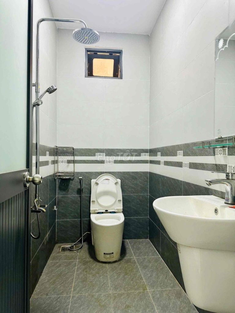 Cho thuê nhà đường 2 TNPB gần Vincom 68m2 1PN 1WC giá 6tr/th