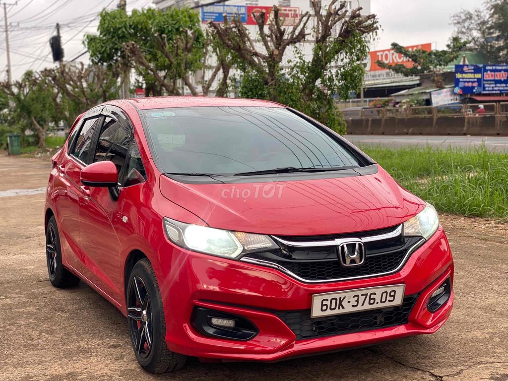 Honda Jazz 2018 CVT- 69000 km. Mua bán Ô tô tại Thành phố Long Khánh Đồng Nai được đăng bởi Mr hiếu hình 3