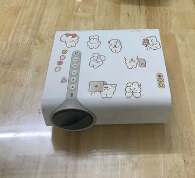Thanh lý Máy chiếu Mini YG530. Mua bán Đồ dùng văn phòng tại Quận Hai Bà Trưng Hà Nội được đăng bởi Thị Thùy Dung Nguyễn (smilenocry)