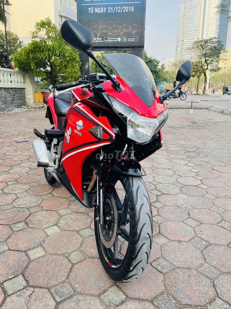 HONDA CBR 150FI NHẬP THÁI XE CHÍNH CHỦ. Mua bán Xe máy tại Quận Cầu Giấy Hà Nội được đăng bởi A Nam hình 4