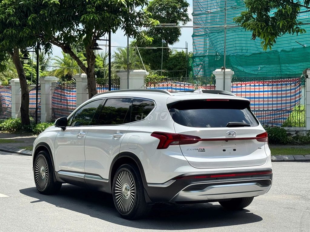 Hyundai Santafe Full xăng, đời 2021. Mua bán Ô tô tại Quận Long Biên Hà Nội được đăng bởi PHÚC LÂM  AUTO hình 2
